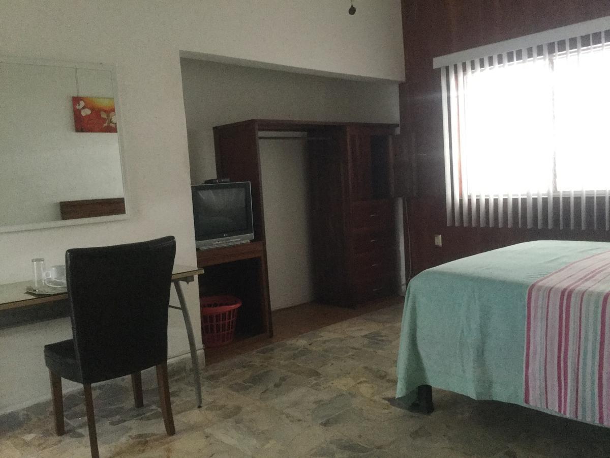 Suites El Retiro Tuxtla Gutiérrez Exteriör bild